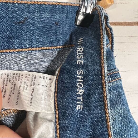 American Eagle Outfitters Hi Rise Blue Denim Shortie Shorts w Distressing Size 2 - Picture 12 of 16